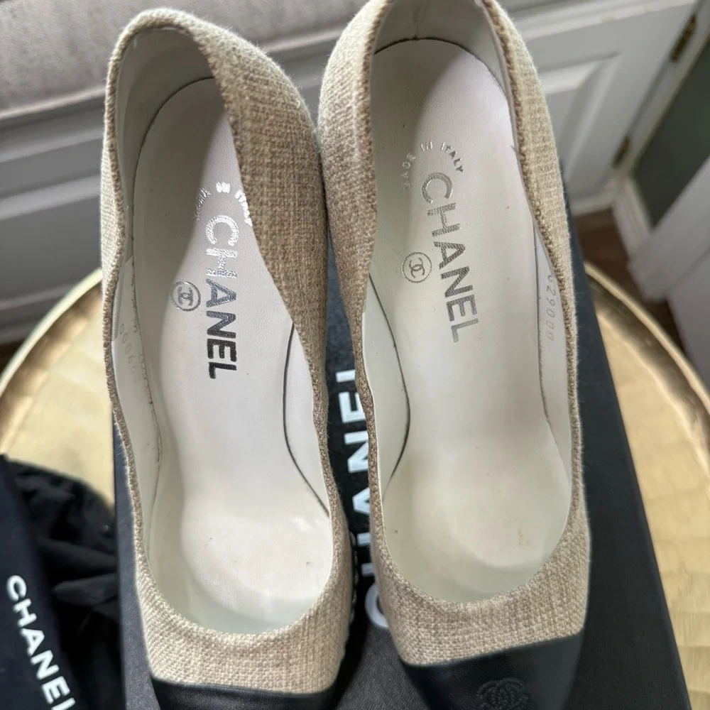 CHANEL Beige and Black Heels - Picture 13 of 13